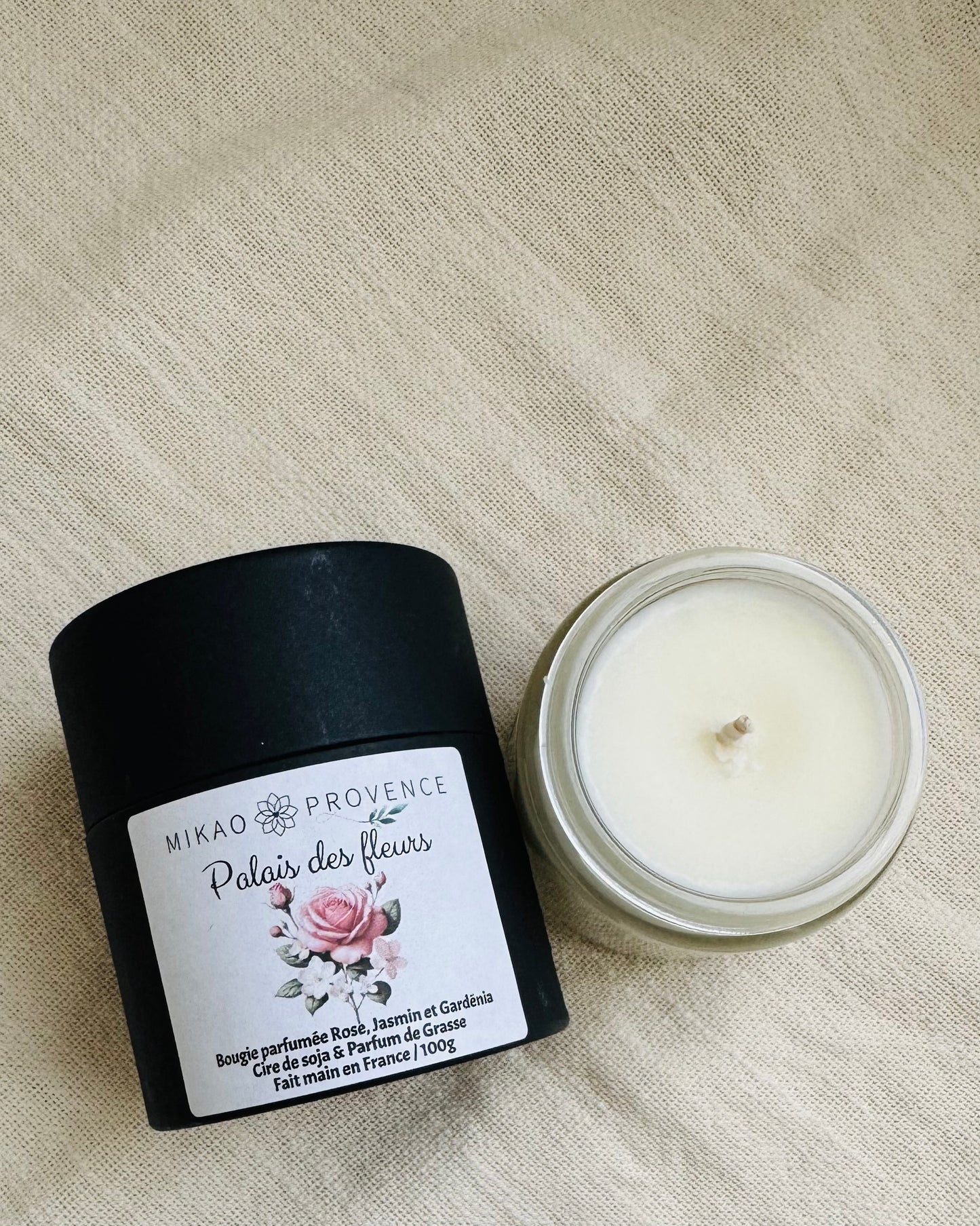 bougie parfumée rose jasmin et gardénia